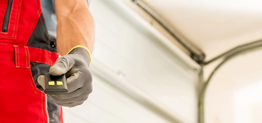 Residential Garage Door Security in Los Alamitos, California