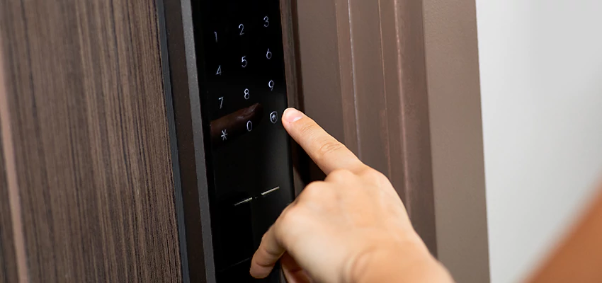 Smart Electric Locks Replacement Services in Los Alamitos, CA