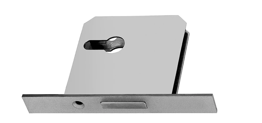 Fix A Deadbolt Door Lock in Los Alamitos, California